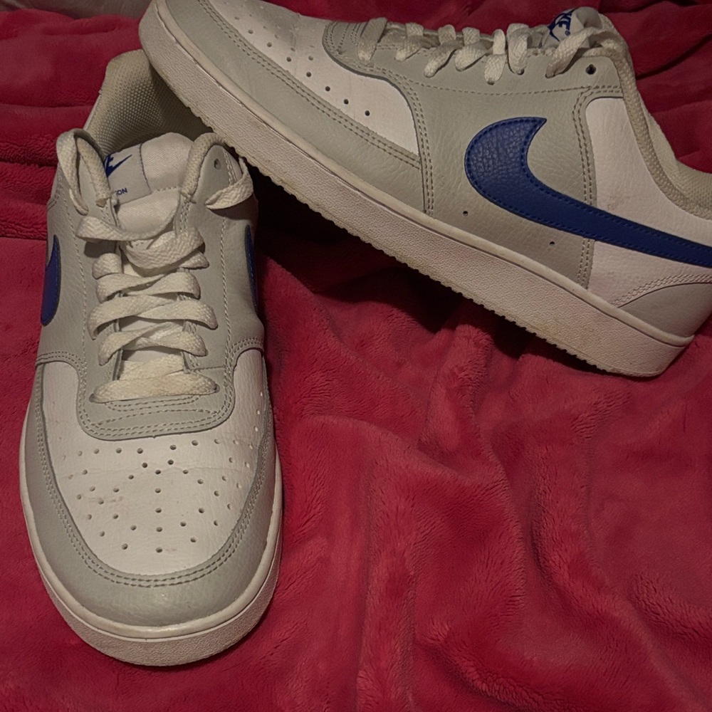Nike White and Blue Men's Sneakers